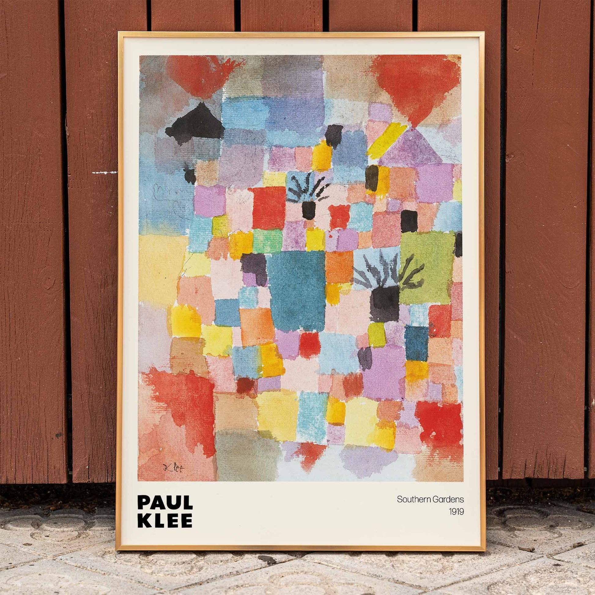 Golden aluminium photo frame with a classic, elegant design, featuring a smooth metallic finish and refined edges, suitable for displaying pictures or artwork., scene picture showing a poster in the frame